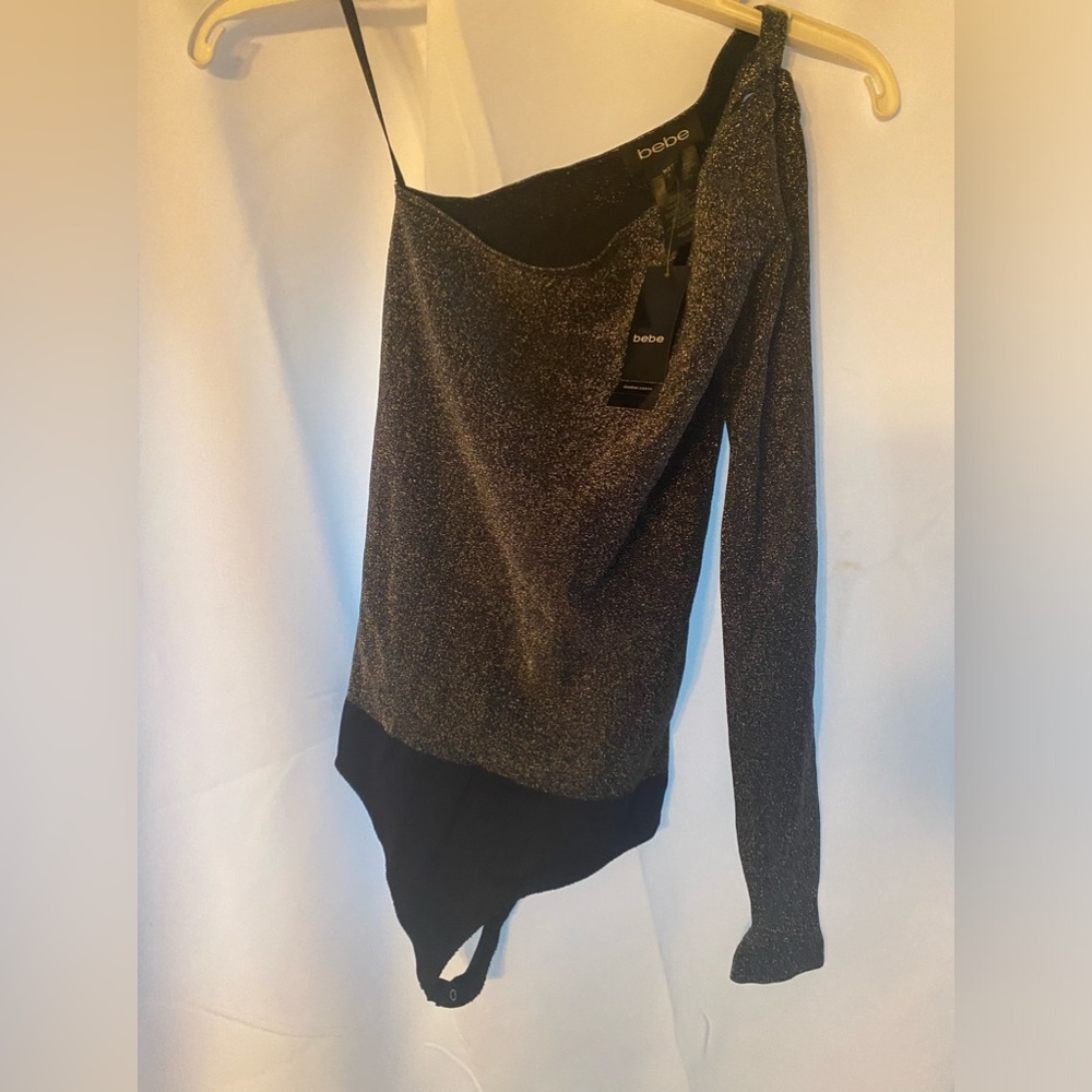 Asymmetrical Bebe silver/black body suit